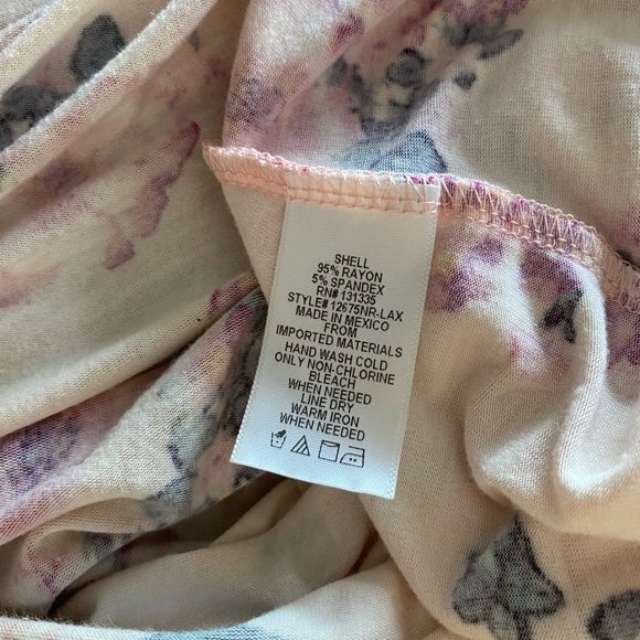 Socialite Women’s Off the Shoulder Top - Picture 7 of 7